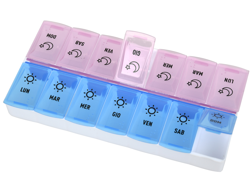 Pill splitters, crushers, boxes, TWICE A DAY WEEKLY PLANNER - Italian