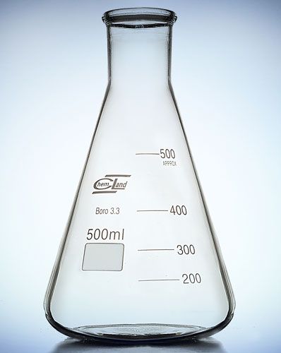 Konusveida kolba ar šauru kakliņu CHEMLAND